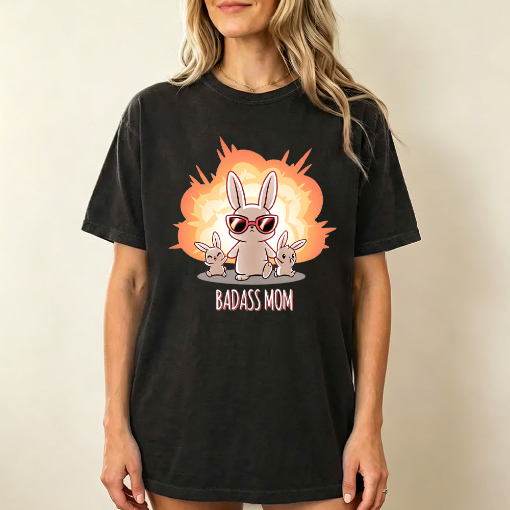 Funny Badass Mama Bunny Family Graphic Vintage Washed T-Shirt