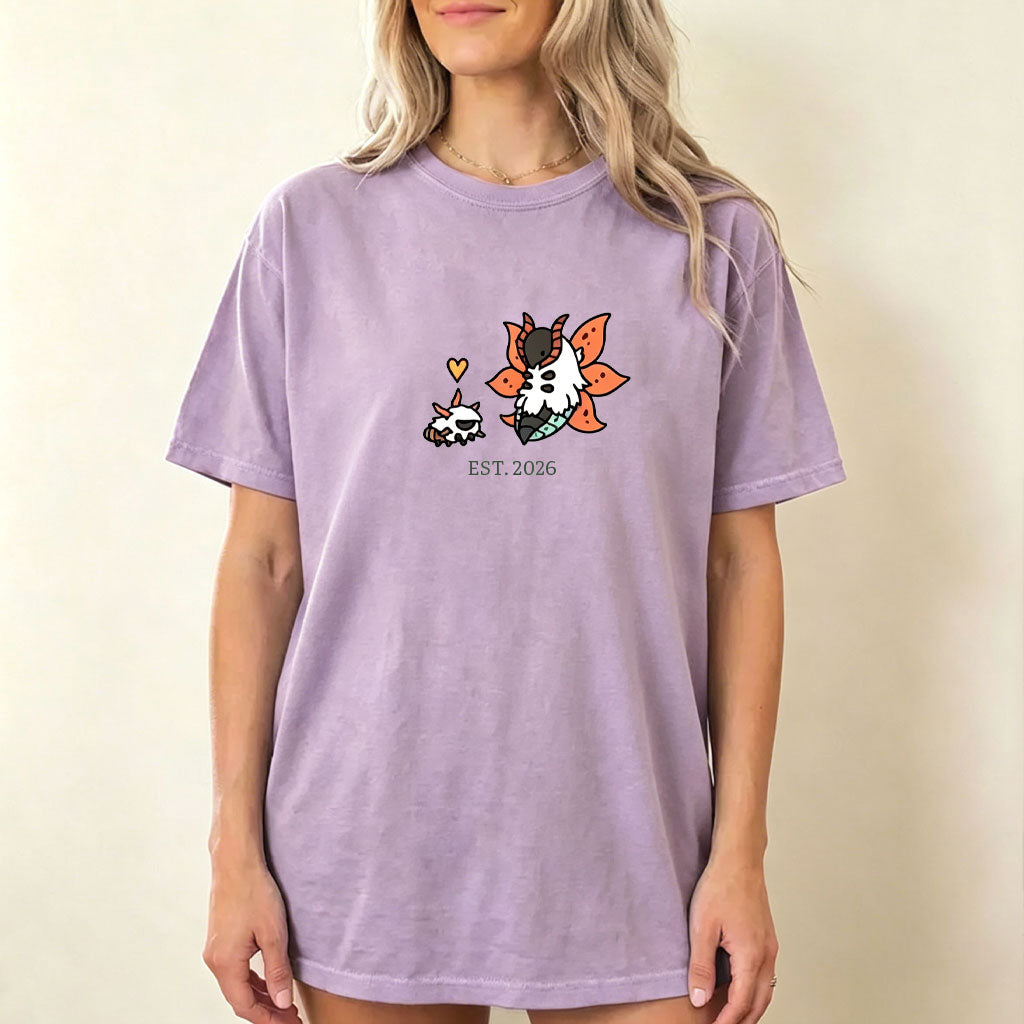 Cute Parent & Kid Volcarona Vintage Washed T-Shirt Main image