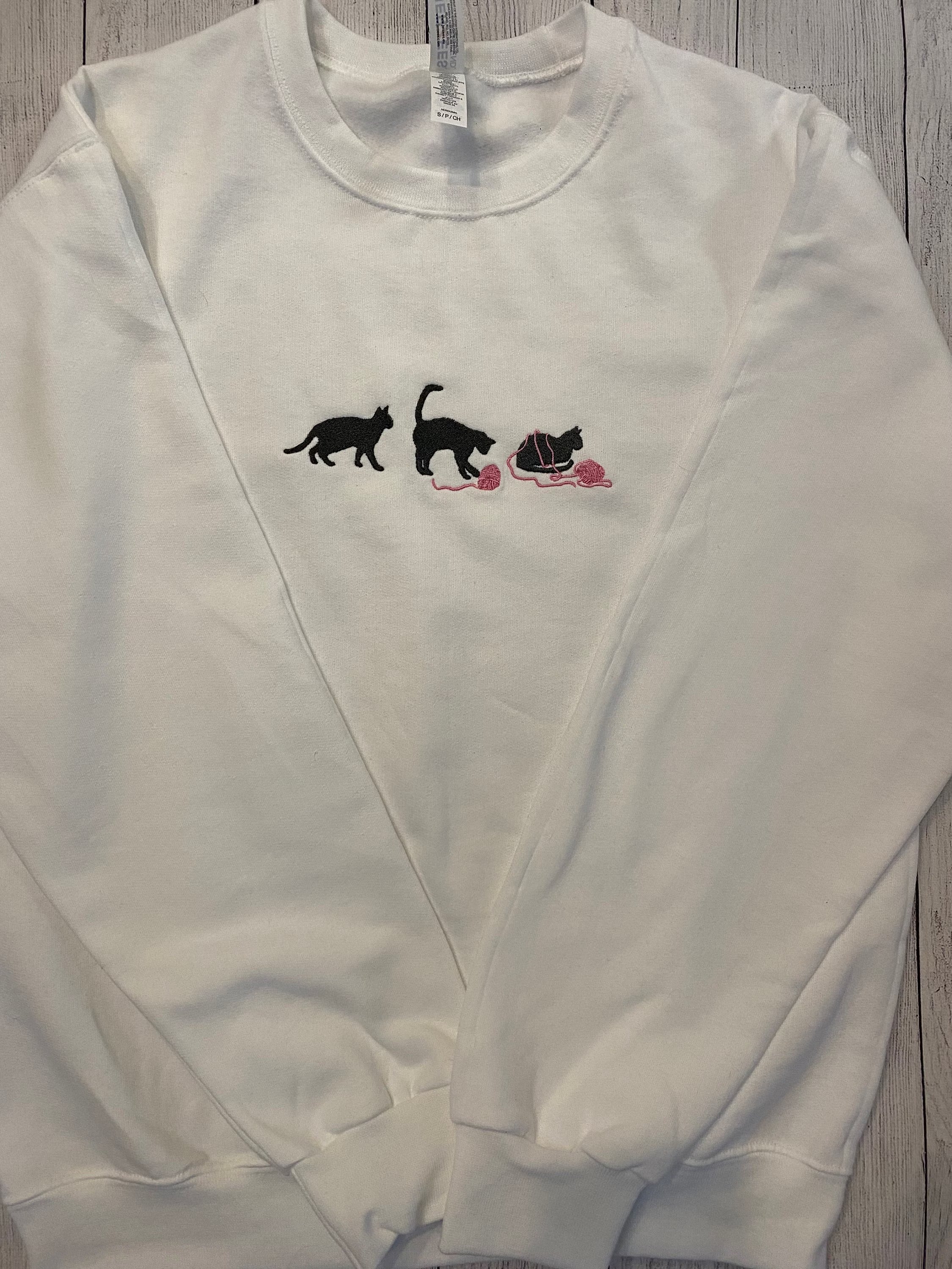 Cat with Yarn Embroidered Sweatshirt-Gift For Custom
