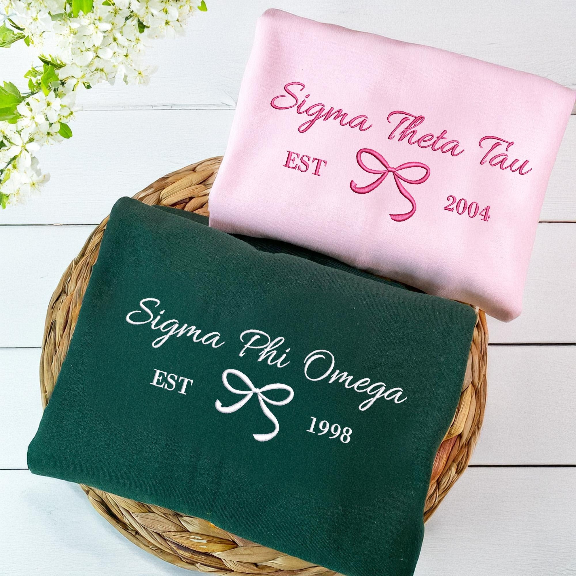 Custom Girl's Trip 2026 Sweatshirt